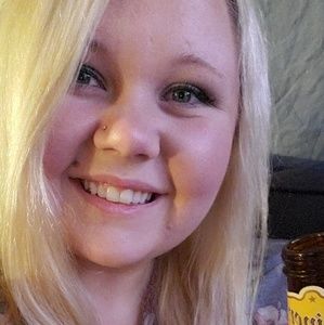 Meet your Posher, Jasmin